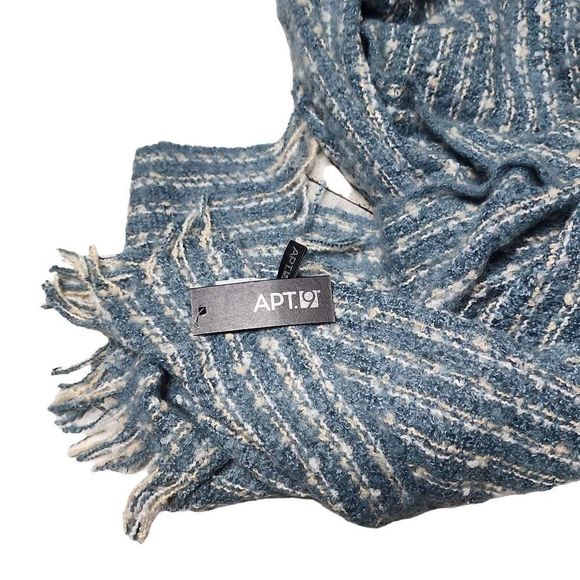 Apt. 9 blue mixed knit fringe boucle wide cozy scarf NWT - Picture 4 of 4